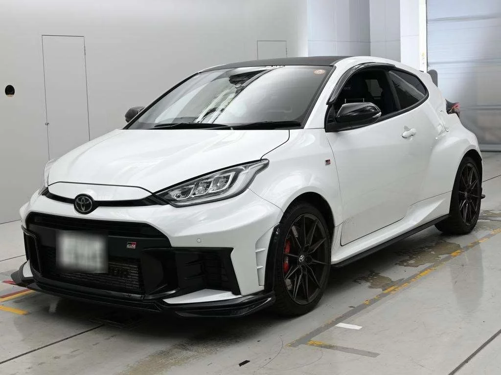 Toyota GR Yaris GXPA16 2024